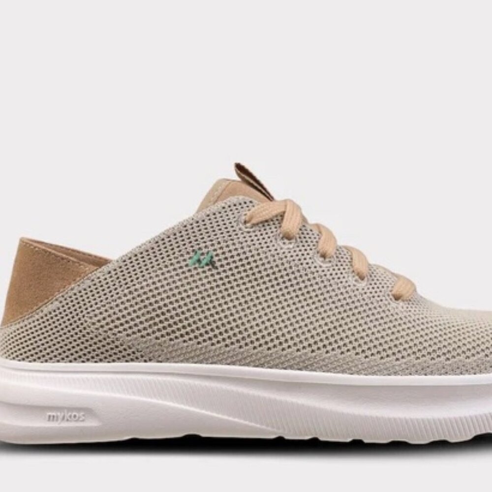 MYKOS  MEN'S "WILSON"  BEIGE  SOFT FOLD DOWN HEEL SNEAKER     MM2503
